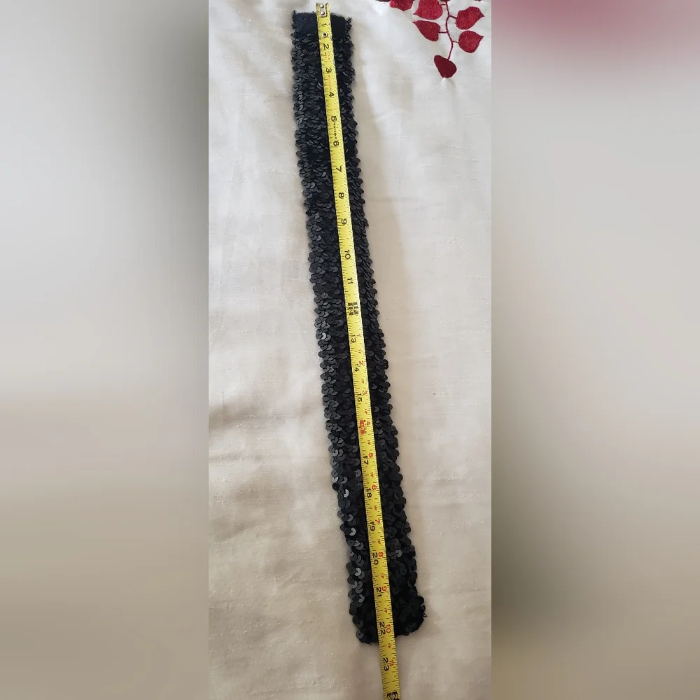Elegant Black Sequin Women's Accessory
